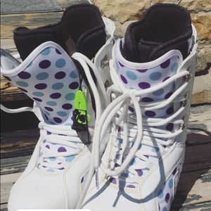 Snowboard boots 6.5